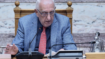 Απάντηση Κακλαμάνη σε Χαρίτση: Μόνο σε έγχαρτη μορφή η δικογραφία για τον ΟΠΕΚΕΠΕ