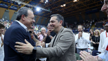Ευτυχώς που εσείς με τον Τσίπρα πετύχατε, σύντροφε Φάμελλε