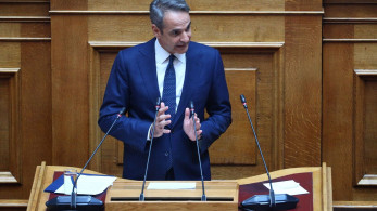 Μητσοτάκης: να σας θυμίσω τις «Πράσινες συσκέψεις κλεφτών» - Σφοδρή επίθεση σε Ανδρουλάκη και ΣΥΡΙΖΑ (video)