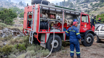 Συναγερμός στη Χίο - Μεγάλη αναζωπύρωση στο βουνό Προβατά