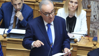 Ο Παπαθανάσης αποδομεί Χαρίτση: Ποιος μιλάει για αναθέσεις; Δείτε τι έκανε ο ίδιος