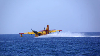 Αναγκαστική προσθαλάσσωση CL-215 στο Βραχάτι - Εκτός κινδύνου το πλήρωμα