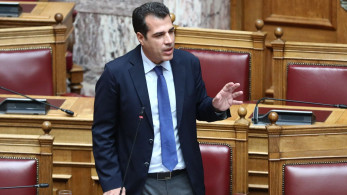 Πλεύρης: «Οι 247 μετανάστες που εισήλθαν παράνομα συνελήφθησαν - Οδηγούνται από την αστυνομία σε δομές»