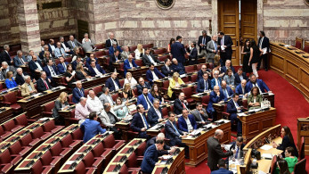Βουλή: Με 157 ψήφους υπέρ, παραπέμπεται στο Δικαστικό Συμβούλιο ο Κώστας Αχ. Καραμανλής