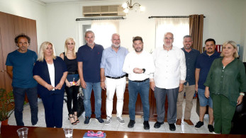 Χαρδαλιάς στην Αίγινα: Έργα πνοής για νερό, αποχέτευση, σχολεία και αθλητισμό