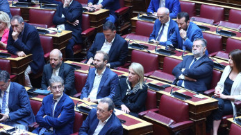 Διπλωματία «made in ΝΔ» – Κοινοβουλευτικά show «made in ΣΥΡΙΖΑ»