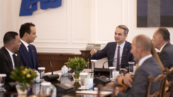 Συνάντηση Μητσοτάκη με τον γιο του Χαφτάρ στο Μέγαρο Μαξίμου