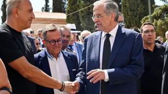 Συγκινητικές στιγμές στο Α΄ Νεκροταφείο για τη Λένα Σαμαρά - Παρόντες πολιτικοί και φίλοι (photos)