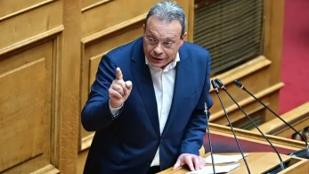Τι άλλο θα πει ο Φάμελλος για να δηλώσει την παρουσία του;