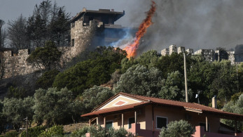 Πύρινος εφιάλτης: Εκκενώθηκε προληπτικά το Καραμανδάνειο  στην Πάτρα - Δύσκολη η κατάσταση σε Ζάκυνθο, Φιλιππιάδα και Χίο (video)