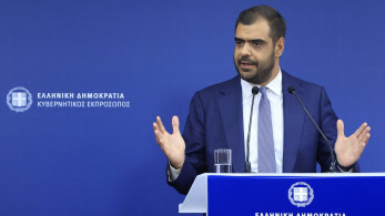 Η κυβέρνηση απαντάει στις ερωτήσεις των πολιτών για τη μεγάλη φορολογική μεταρρύθμιση που ανακοινώθηκε στη ΔΕΘ (video)