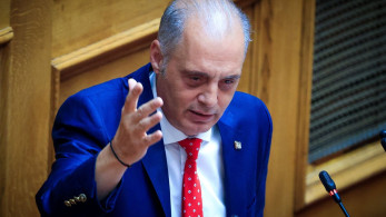 Κυριάκος Βελόπουλος: Fake news, ξυλόλιο και ο ακραίος λαϊκισμός της Ελληνικής Λύσης