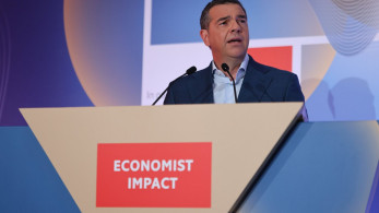 Ο Τσίπρας της υπερφορολόγησης κάνει κριτική στις μειώσεις φόρου του Μητσοτάκη