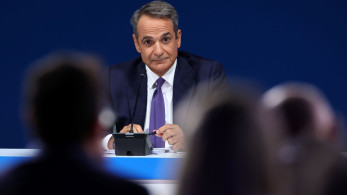 Χαμηλοί τόνοι, μακριά από τοξικότητα και λαϊκισμό
