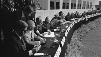 Τελική Πράξη Ελσίνκι 1975: όραμα συνεργασίας και ειρήνης τραγικά επίκαιρο 50 χρόνια μετά