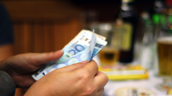 Αυξήσεις, επιδόματα και φοροελαφρύνσεις: όλα όσα αλλάζουν για τους πολίτες από Οκτώβριο