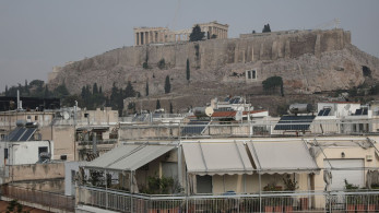 Άλμα στις γονικές παροχές - Πτώση στις αγοραπωλησίες ακινήτων το 2025