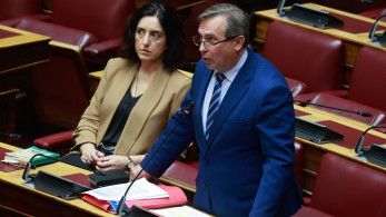 Ο βουλευτής Βρεττός καταγγέλλει τη Νίκη ως μαριονέτα επιχειρηματικών συμφερόντων