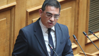 ΝΔ: Ανυπόστατοι οι ισχυρισμοί κατά Σταμάτη - Έδωσε στήριξη στις οικογένειες των θυμάτων στα Τέμπη