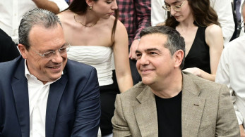 Ο Φάμελλος κοιτάζει τον Τσίπρα και χάνει τον… Πολάκη