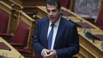 Πλεύρης: Νόμιμη μετανάστευση με κανόνες - Όποιος μένει στην Ελλάδα θα δουλεύει