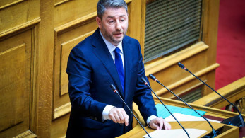 Ανδρουλάκης: μικροπολιτική κριτική για φρεγάτες και Τουρκία