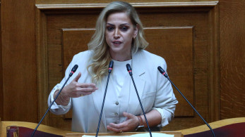 Θερμό επεισόδιο Χρηστίδου-Μπάρκα: «Αν ξαναγελάσεις την ώρα που μιλάω, θα σου σπάσω τα μούτρα»