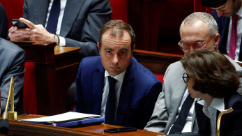Γαλλία: η Εθνοσυνέλευση απέρριψε την πρόταση μομφής κατά της κυβέρνησης Λεκορνί