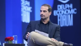 Γαβριήλ Σακελλαρίδης για Τσίπρα: Δεν συντάσσομαι, άλλα λέει στην Ελλάδα και άλλα στη Σορβόνη