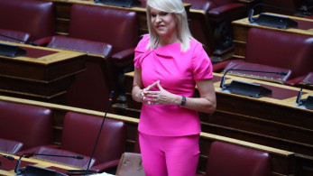 Ποιος βούτηξε το κινητό της Θεοδώρας;