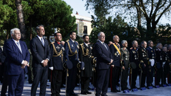 Οι κενές θέσεις και το κενό της αντιπολίτευσης