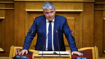 Κραυγές και θεατρινισμοί: ακόμη ένα σόου από τον Νατσιό