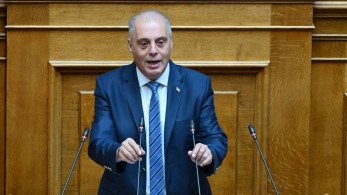 Βελόπουλος: τώρα έγινε και αρνητής... email
