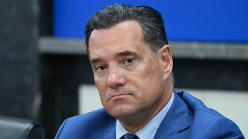 Άδωνις Γεωργιάδης για Γιάνη Βαρουφάκη: Ζητώ συγγνώμη από τον καραγκιόζη (video)