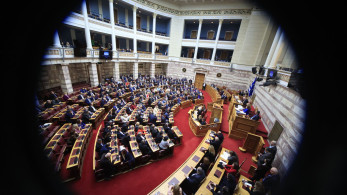 Βουλή: το μεσημέρι η συζήτηση για άρση ασυλίας 13 βουλευτών της ΝΔ