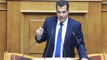 Πλεύρης για τα επεισόδια σε δομή μεταναστών στις Σέρρες: «Καμία ανοχή στη λαθρομετανάστευση»