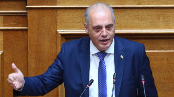 Βελόπουλος: όταν η πολιτική γίνεται σόου και ο λαϊκισμός βασιλεύει