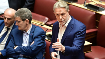 Μετανιωμένος ο Γερουλάνος: Δεν έπρεπε να μείνει άδεια η καρέκλα του Ανδρουλάκη στην κηδεία Σαββόπουλου