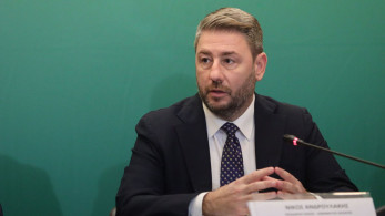 ΟΠΕΚΕΠΕ: Ο Ανδρουλάκης διέγραψε τον κουμπάρο του - Συνελήφθη για παράνομες επιδοτήσεις