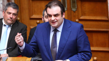 Πιερρακάκης «ισοπεδώνει» Φάμελλο: Το Υπερταμείο φέρει την υπογραφή ΣΥΡΙΖΑ - Επί θητείας σας χρεοκόπησαν τα ΕΛΤΑ (video)