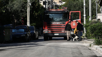 Νίκαια: φωτιά σε όχημα σωφρονιστικού υπαλλήλου - Εντοπίστηκε χειροβομβίδα