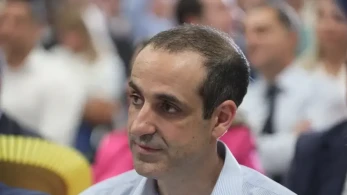 Γρηγόρης Δημητριάδης στην ΟΝΝΕΔ Θεσσαλονίκης: Δεν μπορείς να διοικείς χωρίς εμπιστοσύνη στην ομάδα σου (video)