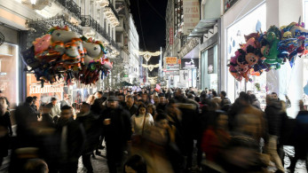 Ο «χάρτης» παροχών και φοροελαφρύνσεων για το 2026: αυξήσεις σε συντάξεις και κατώτατο μισθό, έκπτωση 50% στον ΕΝΦΙΑ