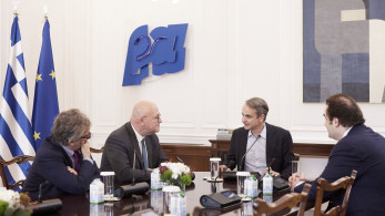 Συνάντηση Μητσοτάκη στο Μαξίμου με τον Πρόεδρο και CEO της Euronext Στεφάν Μπουζνά (photo)