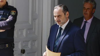Ισπανία: προβλήματα για Σάντσεθ - Στη φυλακή ο πρώην υπ. Μεταφορών Άμπαλος για σκάνδαλο διαφθοράς
