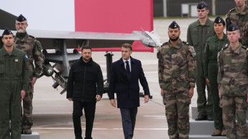 Στη Γαλλία ο Ζελένσκι - Υπογράφει με Μακρόν ιστορική εξοπλιστική συμφωνία