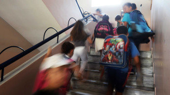 ΥΠΑΙΘΑ: παράταση εγγραφών σε νηπιαγωγεία και δημοτικά για το σχολικό έτος 2026-2027