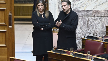 Το σίριαλ συνεχίζεται: νέα ανάρτηση Καραναστάση, νέο σχόλιο Κωνσταντοπούλου