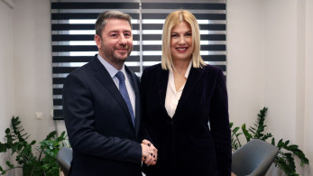 Πορτοσάλτε-Αναστασοπούλου «πικάρουν» Ανδρουλάκη για το βιβλίο Τσίπρα και τη… Θρασκιά (video)