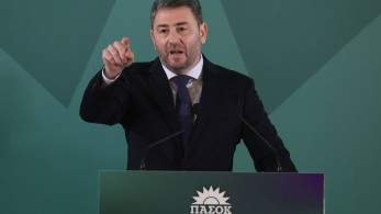 Ο κραταιός Νικόλας και το πολιτικό του κόμπλεξ